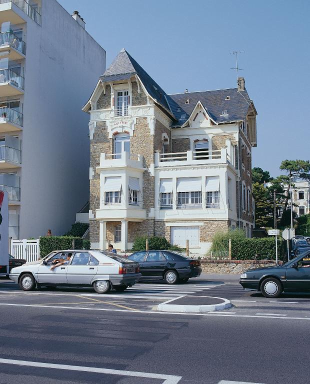 Maison dite villa balnéaire Ker Ovren, 21 boulevard du Docteur-René-Dubois
