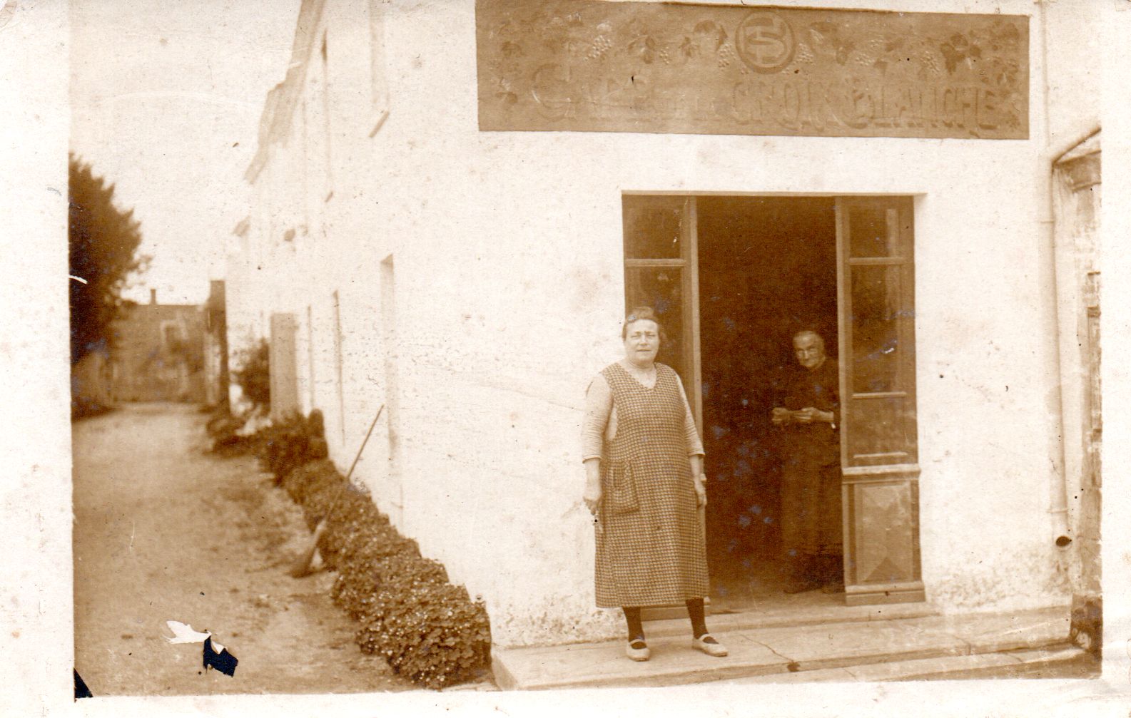 Café de la Croix blanche, actuellement maison