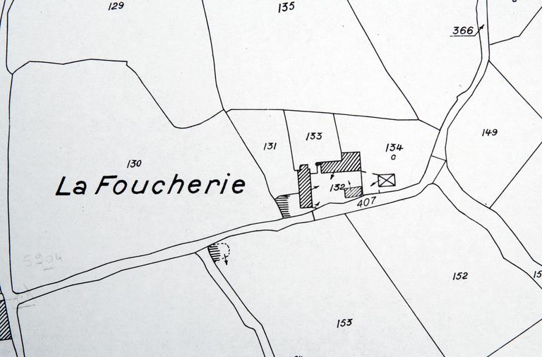 Écart, puis ferme, actuellement maison - la Foucherie, Saint-Léger