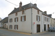 Maison - 5 place de l'église, Saint-Jean-sur-Erve