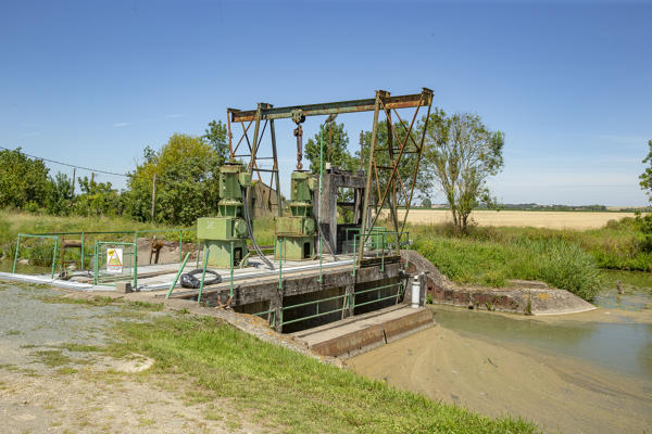 Barrage dit les pompes de la Grande Cabane