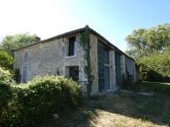 Ferme, actuellement maison ; Village de la Sèvre, 51 route des Cabanes