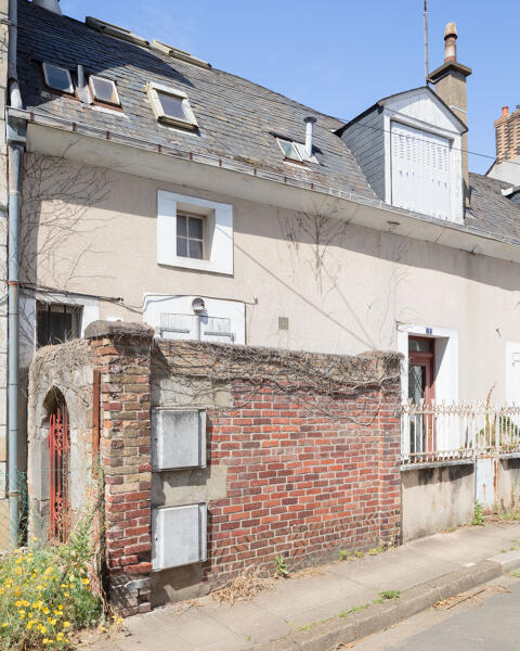 Maisons et immeubles à logements du quartier Sainte-Croix