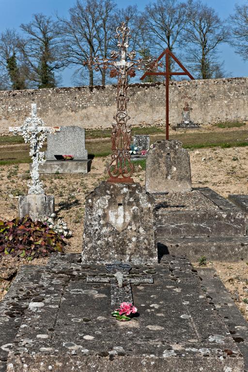 Cimetière à Beaumont-Pied-de-Bœuf