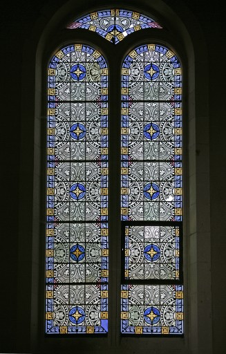 Ensemble de 5 verrières décoratives et de 7 verrières géométriques (baies 1 à 10, 12 et baie occidentale) - Église Saint-Martin, Pommerieux