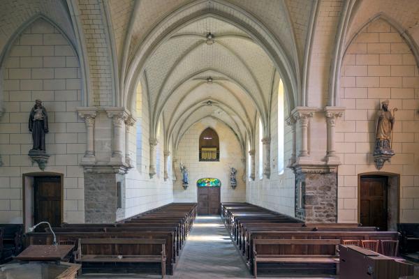 Église paroissiale Saint-Pierre-et-Saint-Paul du Housseau