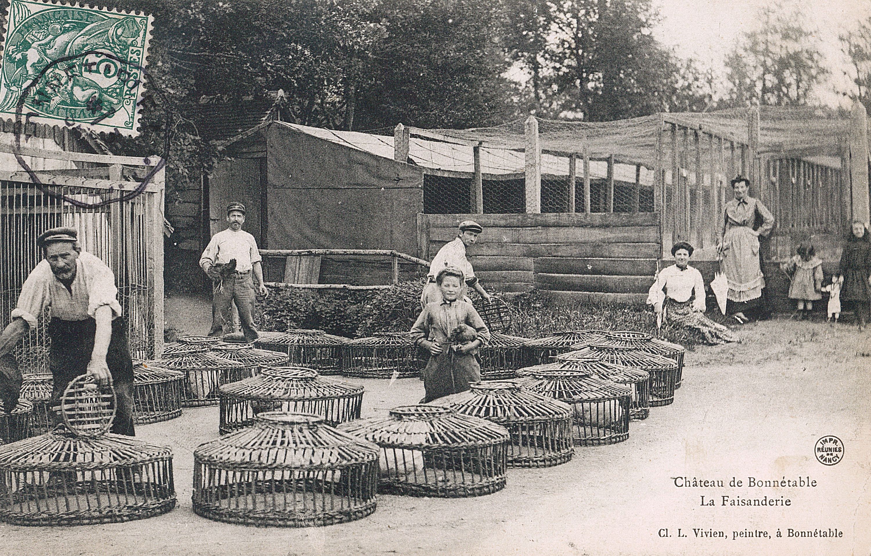 Les communs du château de Bonnétable