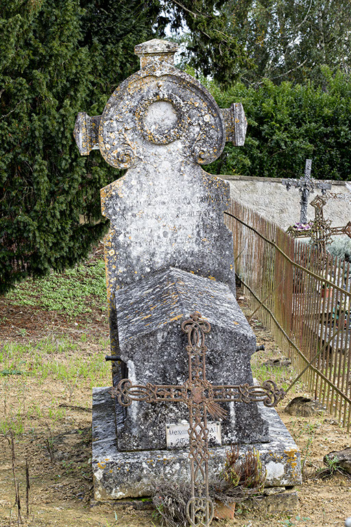 Cimetière de La Chapelle-Gaugain, rue de la Grille-Verte