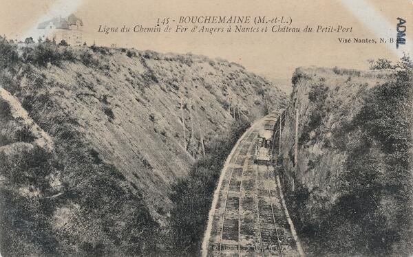La tranchée de Bouchemaine. Carte postale. 1er quart du 20e siècle.