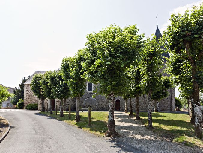 Église paroissiale Notre-Dame-de-la-Visitation - rue des Tilleuls, Longuefuye