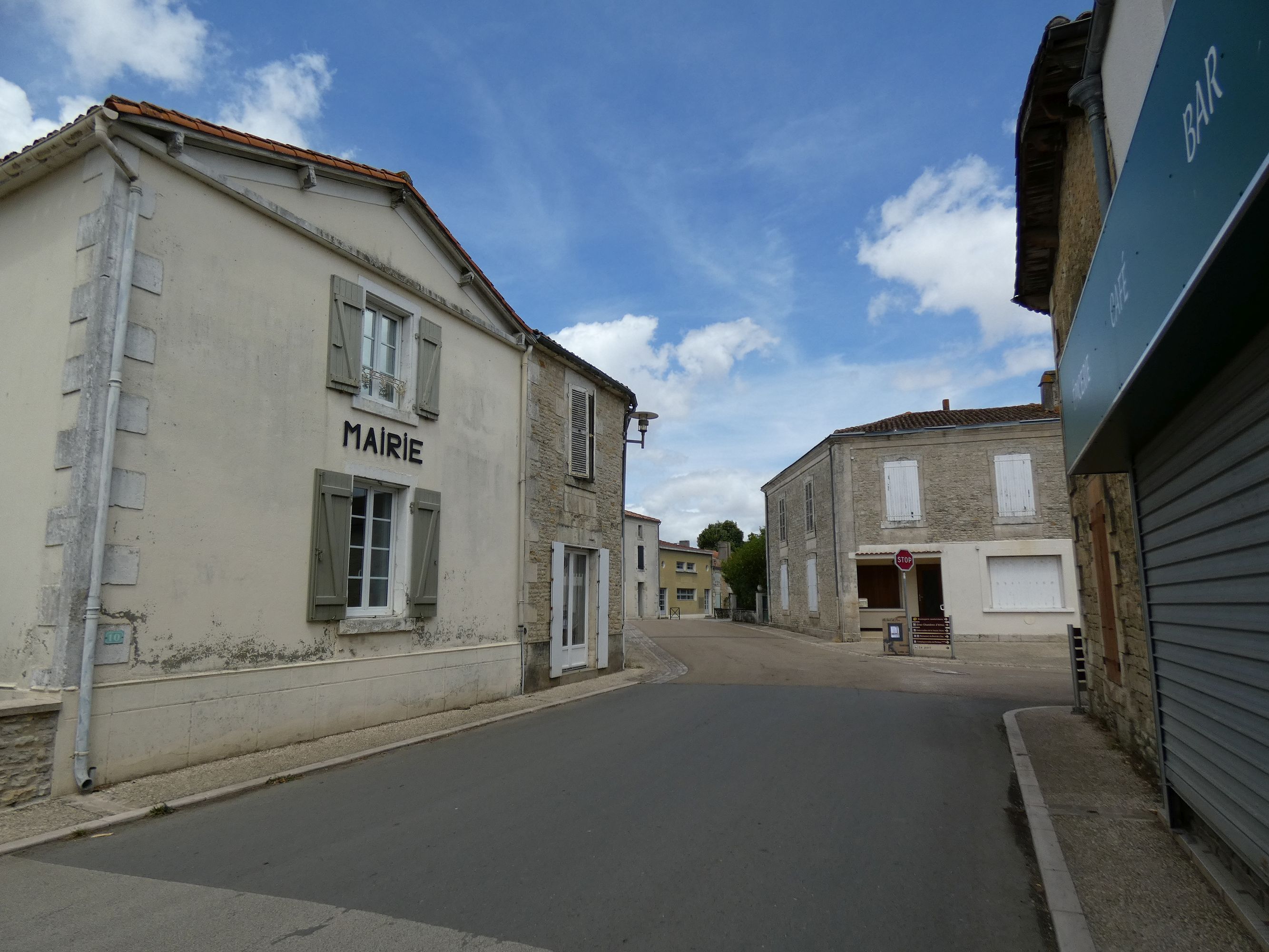 Maisons, fermes : l'habitat au Mazeau