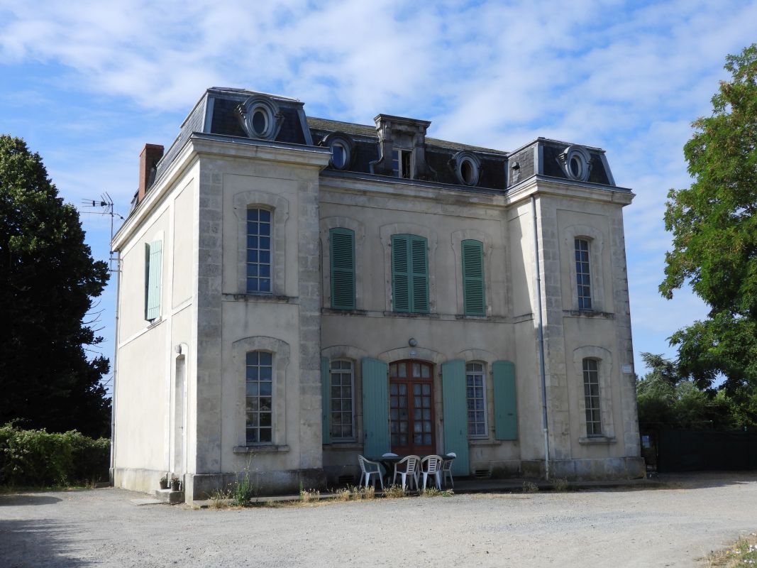 Gare, actuellement logements