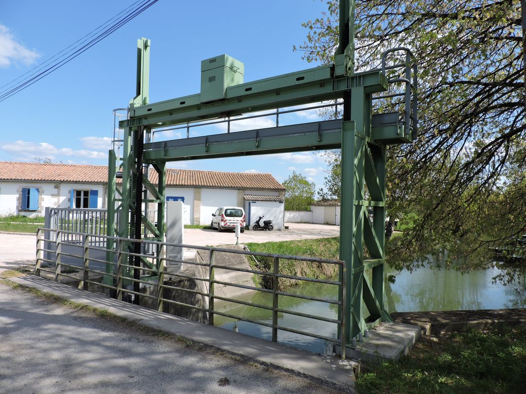 Barrage du Vieux Béjou