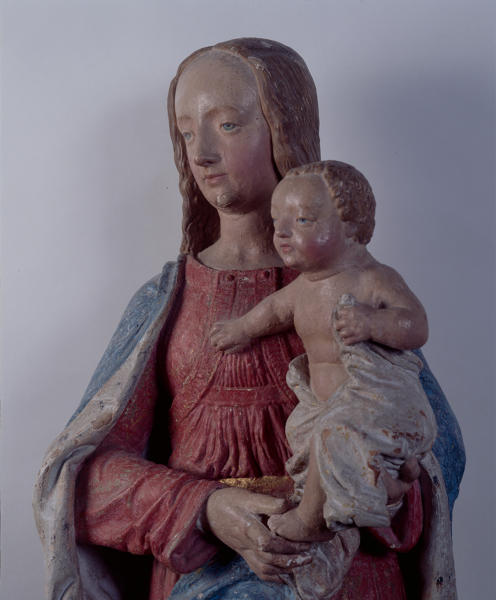 Statue 2 : Vierge à l'Enfant