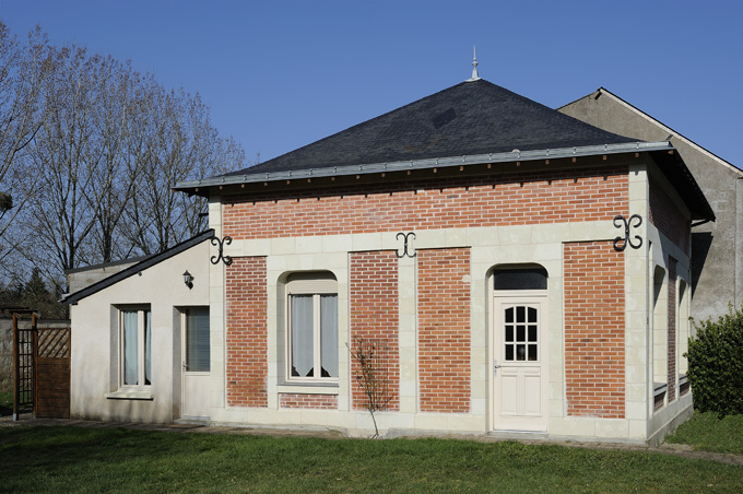 Gare de Fontevraud, actuellement maison dite "Mary Jan", 5 avenue des Roches, Fontevraud-l'Abbaye