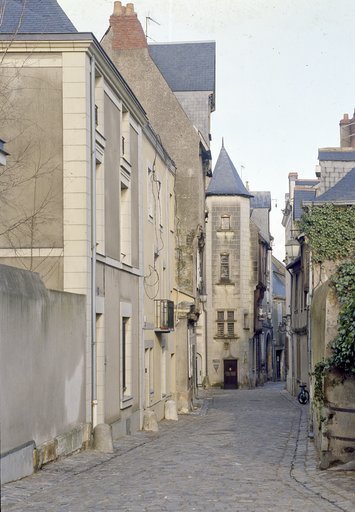 Maison Pierre-Debrée, 14 rue Saint-Aignan