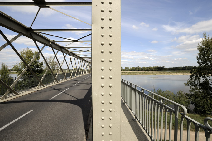 Pont de Montsoreau ou Pont de Varennes-Montsoreau