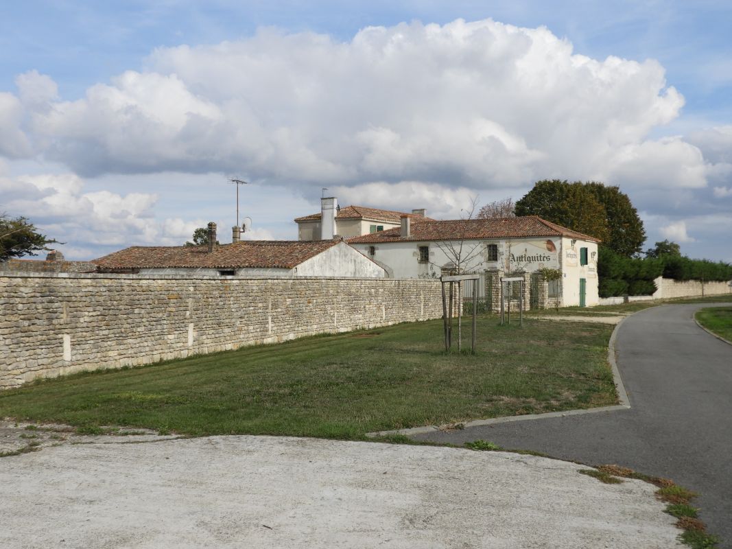 Ferme dite la Maison Neuve et Saint-Pic, actuellement maison