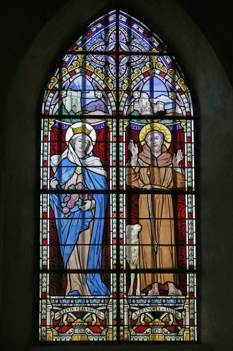 Ensemble de 4 verrières à personnages : sainte Elisabeth, saint François d'Assise, saint Jules, sainte Hélène, saint Aubin, saint Joseph, saint Julien, saint Raphaël (baies 7, 8, 11 et 12) - Église paroissiale Saint-Aubin, Vautorte