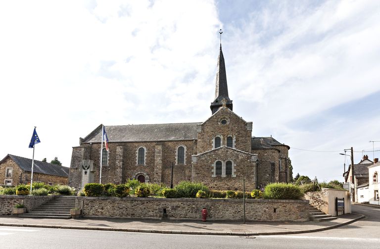 Église paroissiale Saint-Martin - rue Saint-Martin, rue de Bretagne, Montjean