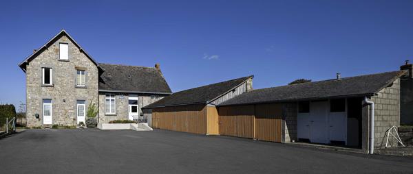 Ecole de filles de Thuboeuf, actuellement mairie, 10 rue de Sept-Forges