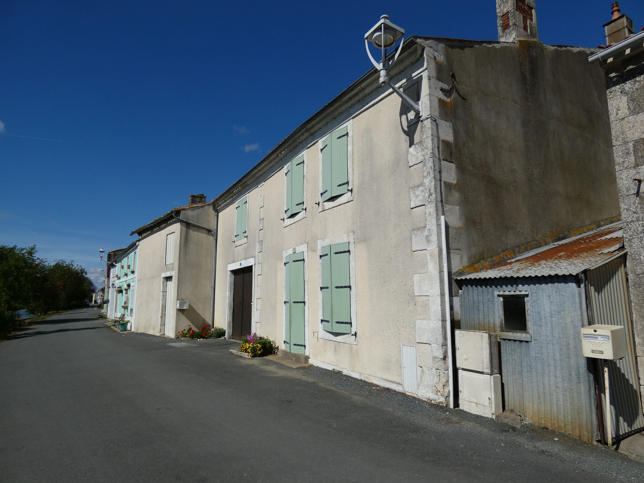 Ferme, actuellement maison ; les Cabanes, 89 rue des Petites Cabanes