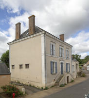 Mairie et école de garçons, actuellement maison, 8 place de l'Église