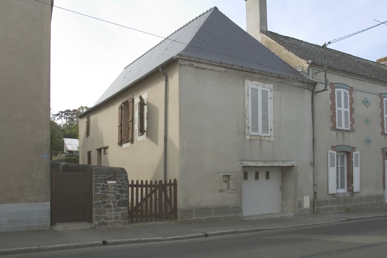 Maison, 17 rue Robert-Glétron, 1ère maison