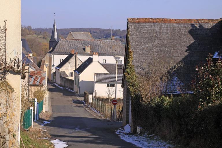 Présentation du village de Saint-Pierre-du-Lorouër