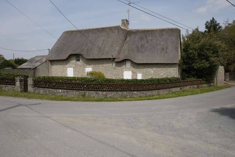 Rangée de maisons, Trépied, 3 ensemble