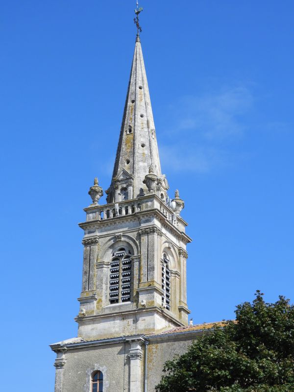 Eglise paroissiale Saint-Hilaire de L'Île-d'Elle