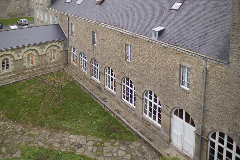 Couvent d'ursulines, petit séminaire, école, 68 rue du Faubourg-Saint-Michel
