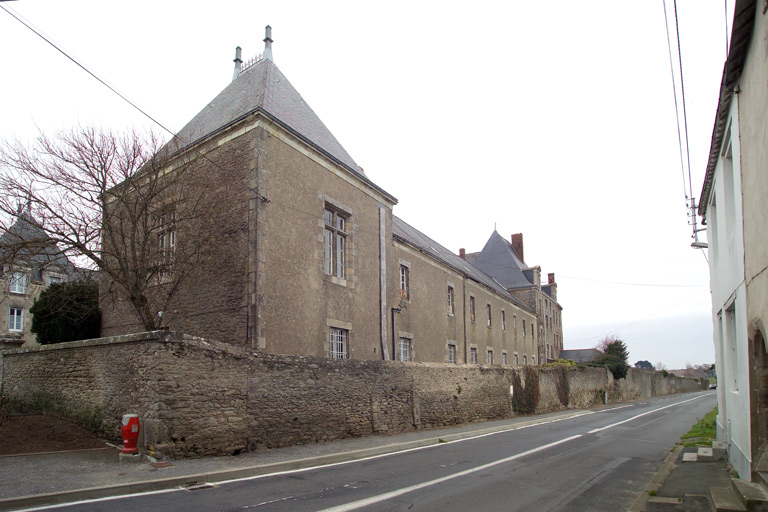 Couvent d'ursulines, petit séminaire, école, 68 rue du Faubourg-Saint-Michel