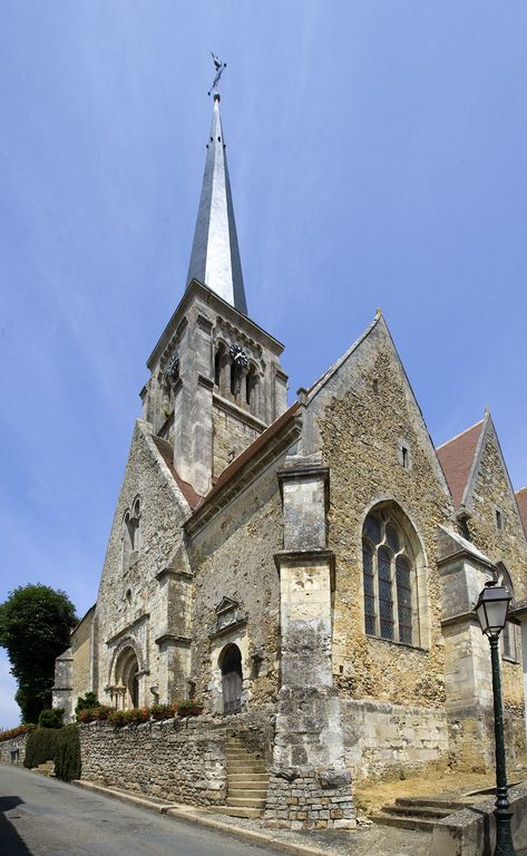 Église paroissiale Saint-Jouin