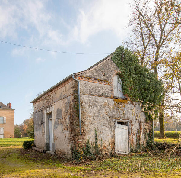 Manoir (vestiges), puis demeure dite château