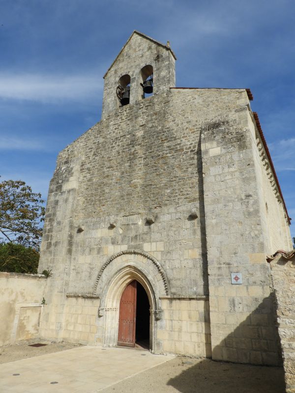 Chapelle templière puis église paroissiale Notre-Dame de Puyravault