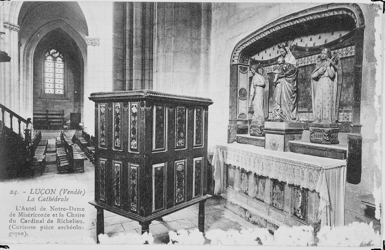 Autel et retable de Notre-Dame de la Miséricorde