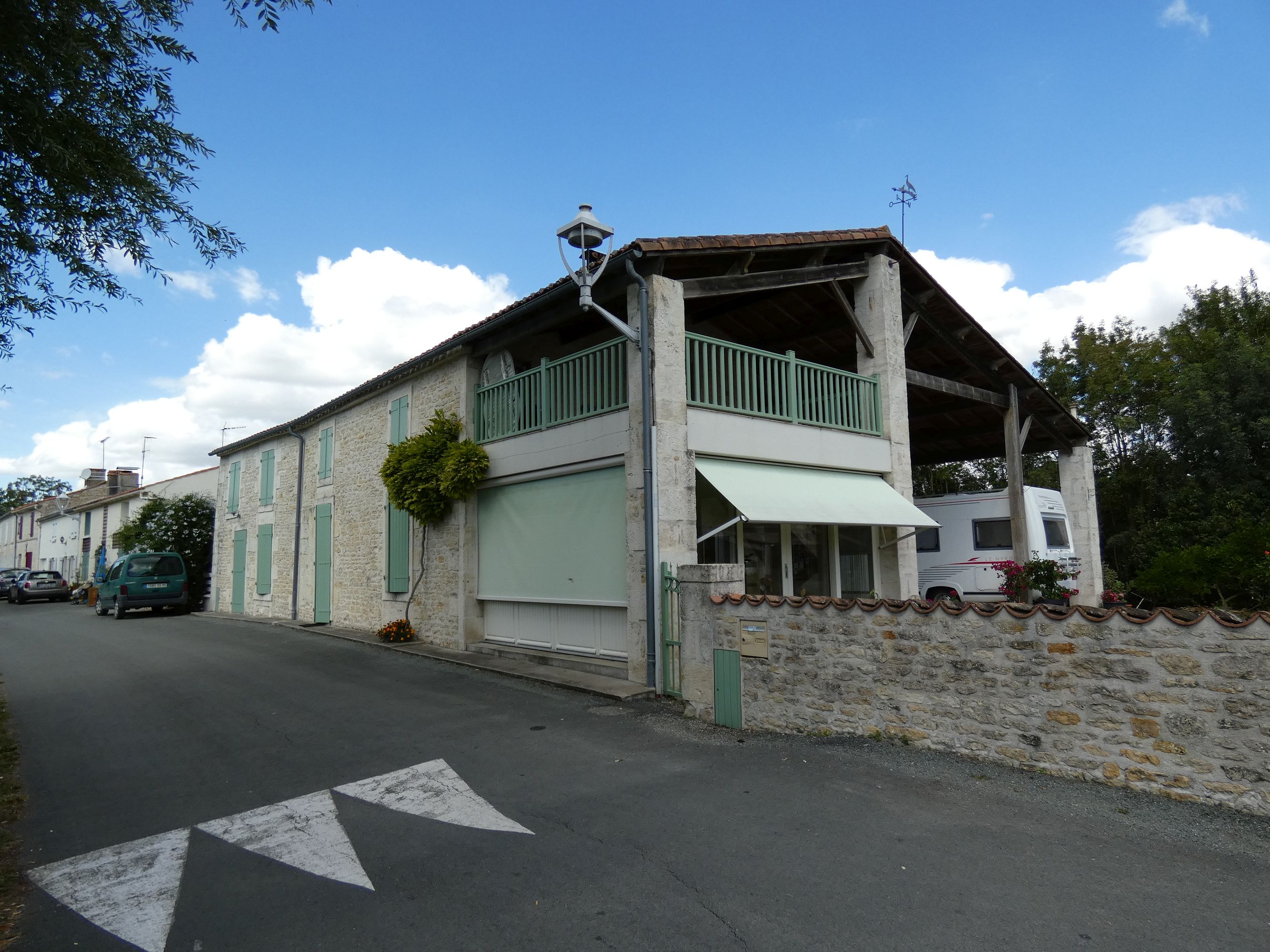 Ferme, actuellement maison ; les Cabanes, 13 rue des Petites Cabanes