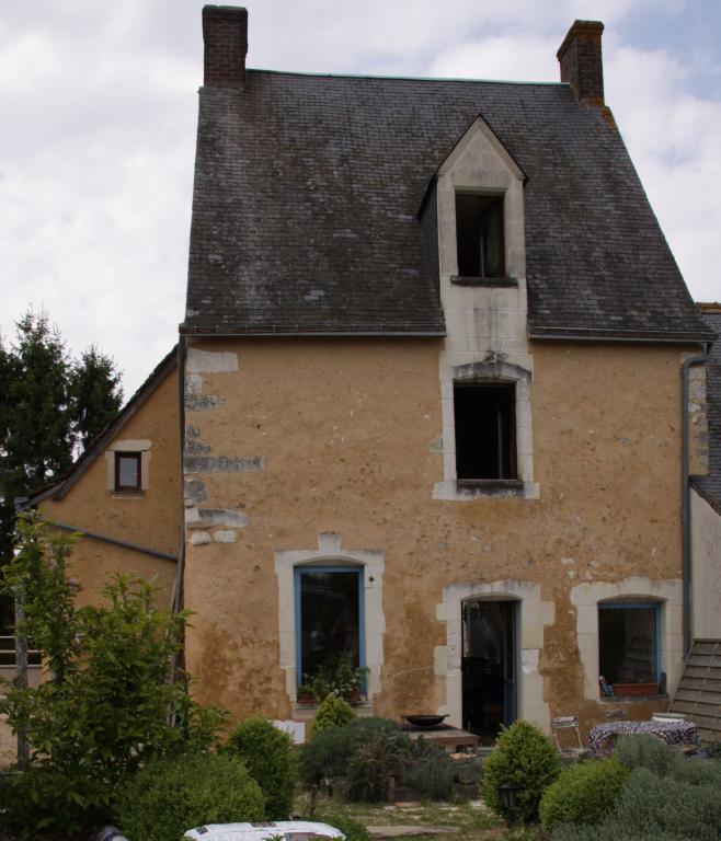 Auberge dite du Lion d'Or, actuellement maison, 9 rue Edmond-Charlot