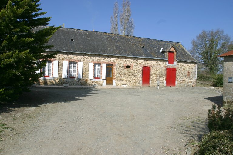 Écart, puis ferme, actuellement maison - le Petit-Vaubrenon, Saint-Jean-sur-Erve