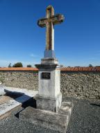 Croix de cimetière