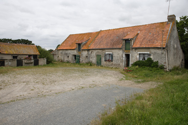 Ferme, Savena, 1er ensemble