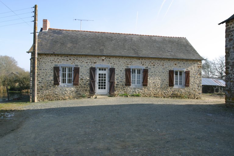 Ferme, actuellement maison - Launay-Richard, Saint-Jean-sur-Erve