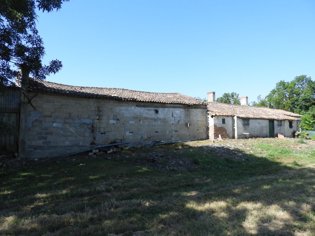 Ferme, actuellement maison ; le Pellereau