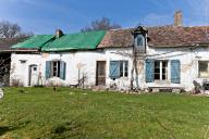 Ferme, actuellement maison, le Perroux