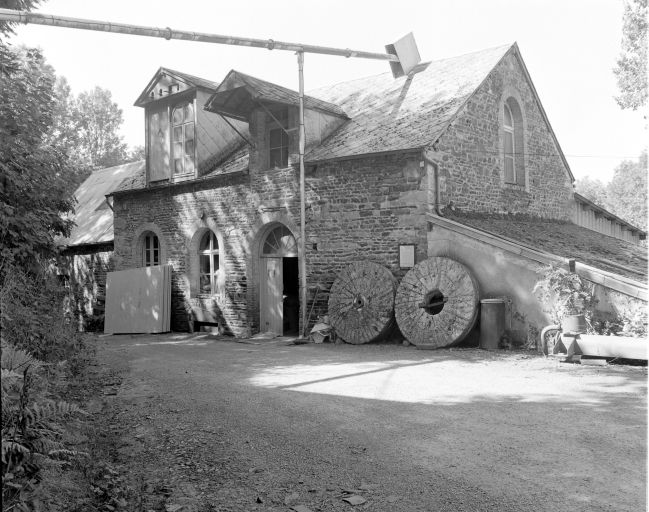 Moulin à papier, puis moulin à farine - le Moulin-à-papier, Saint-Calais-du-Désert