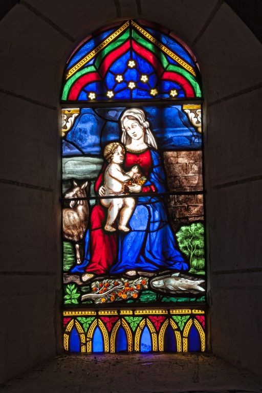 Verrière : Vierge à l'Enfant aux baies (baie 3)