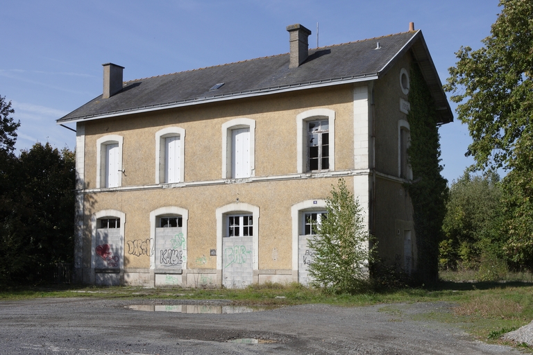 Gare d'Issé