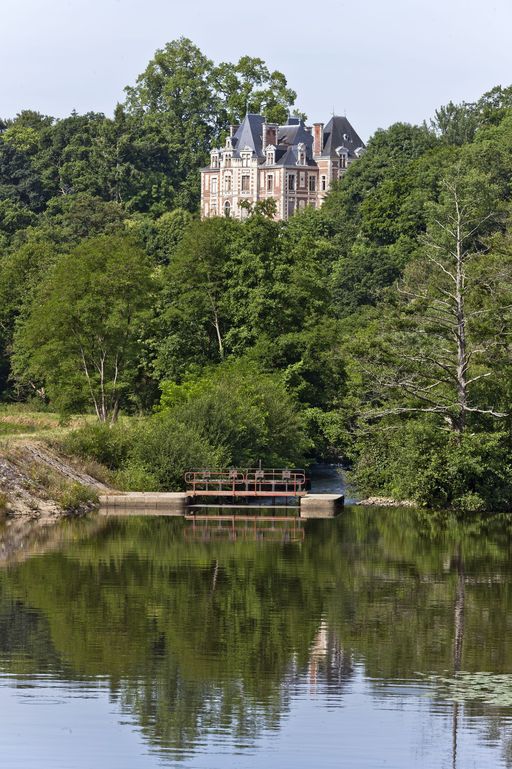 Demeure dite château de Montgiroux