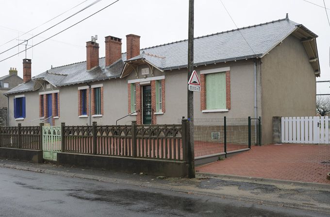 Logements d'ouvriers de l'Etablissement Cavé-Aumon, 39, 41 rue Principale, Roussay